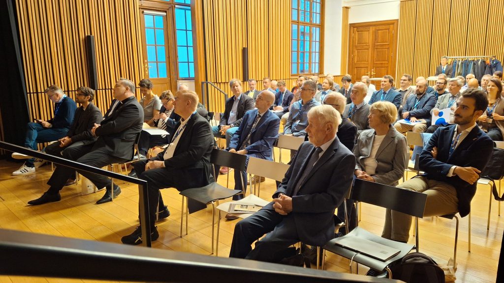 Das Bild zeigt die Tagungsgäste der Tagung Wien